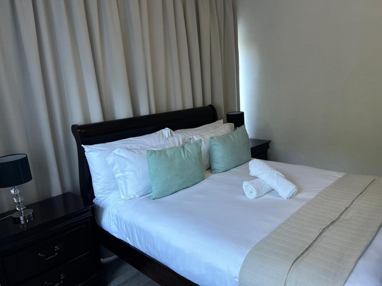 Calla Lily Guesthouse Mbombela Exteriör bild