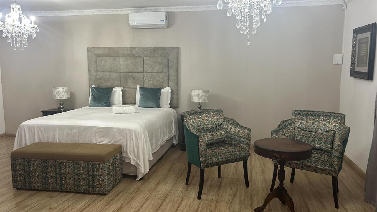 Calla Lily Guesthouse Mbombela Exteriör bild